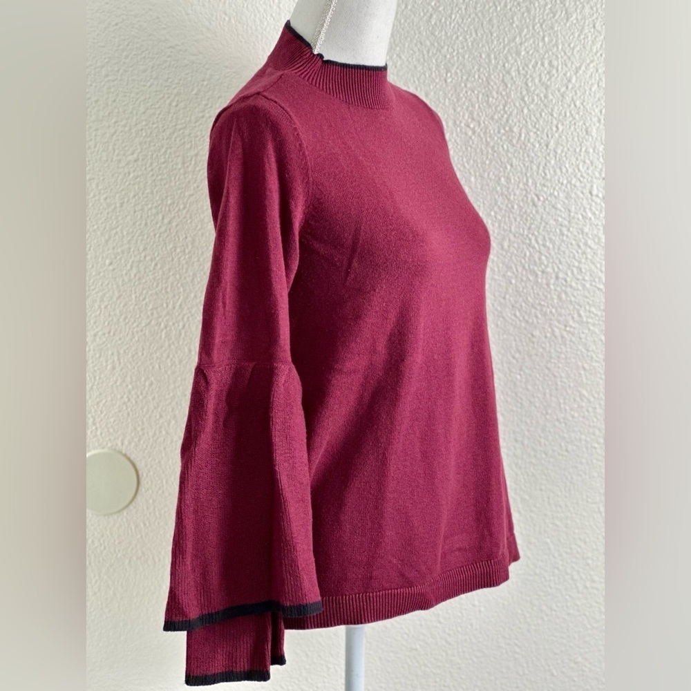 Style & Co. Petite Ruffled Bell Sleeve Sweater Size Small - Picture 4 of 9